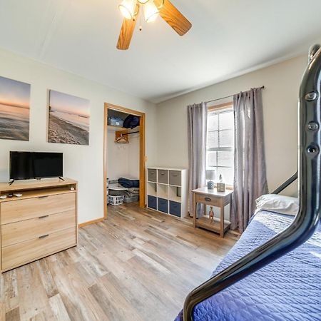 Family-Friendly Hideaway Near Presque Isle! Villa Erie Buitenkant foto